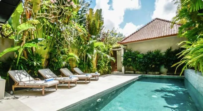 4Br Group Holiday, Walk To Fitness, Food, Beach Seminyak  Seminyak (Bali)