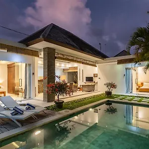 Lotus By Optimum Bali Seminyak (Bali)